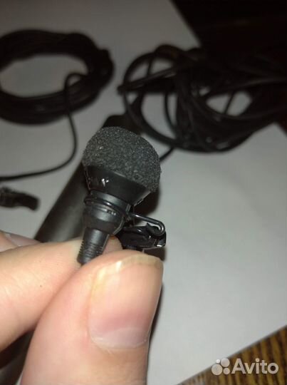Петличный микрофон sony