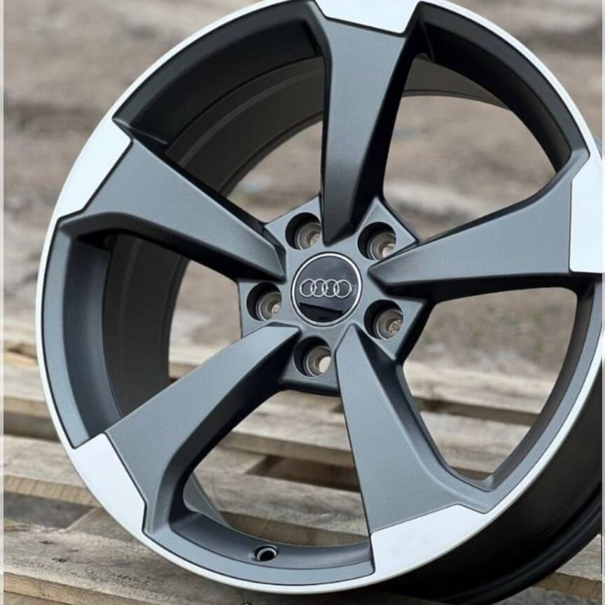 Литые диски Audi 8×R18 5×112