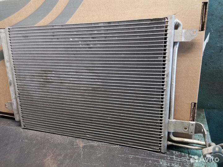 Радиатор кондиционера Skoda Oktavia A5