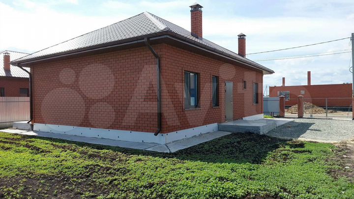 Дом 97 м² на участке 5 сот.