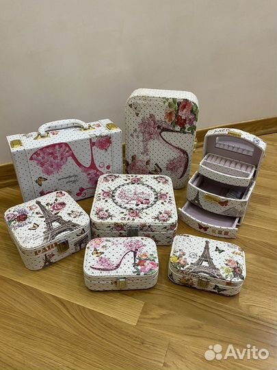 Шкатулка для украшений