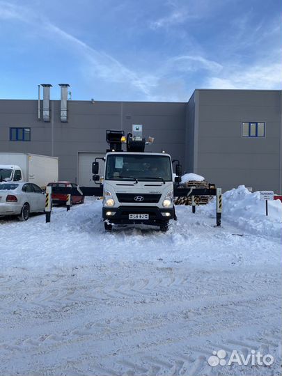 Hyundai Mighty EX8, 2022