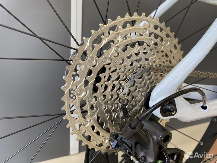 Велосипед горный Cube 29