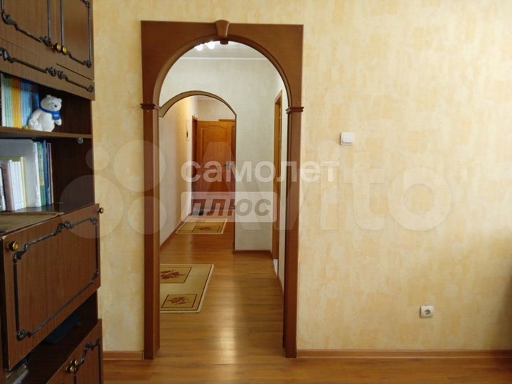 3-к. квартира, 72,1 м², 3/6 эт.