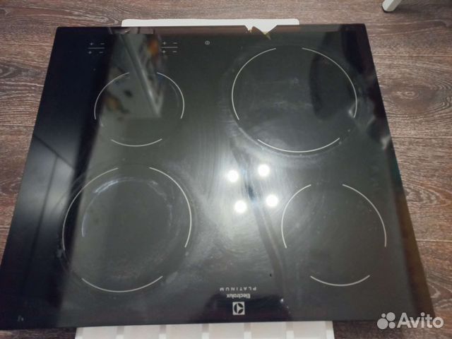 Варочная панель электрическая electrolux