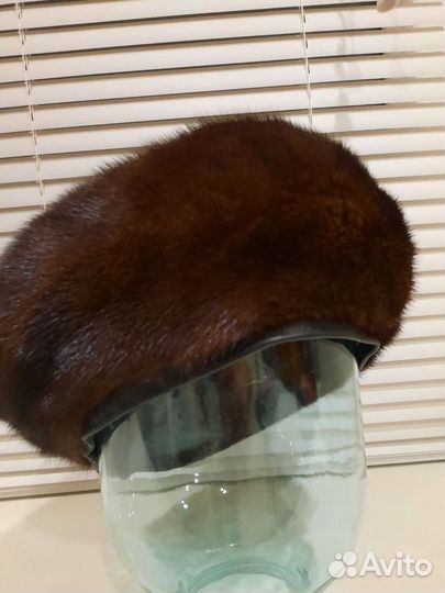 Берет женский норковый мягкий