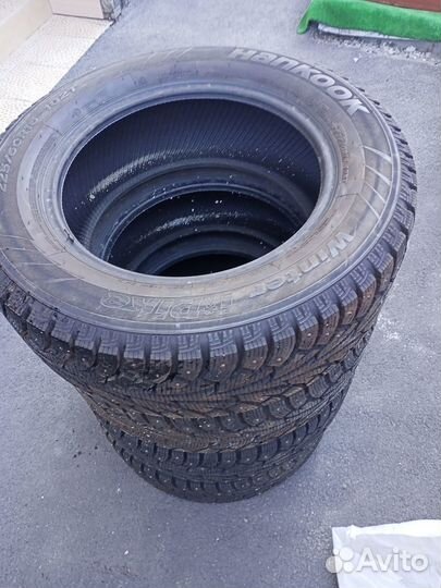 Hankook Winter I'Pike 225/60 R16