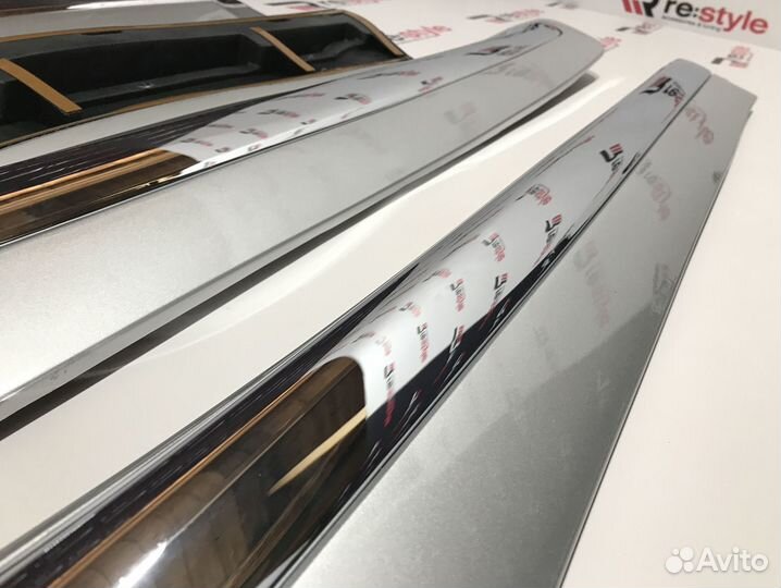 Молдинги дверей Lexus LX570 2012-2015 N610