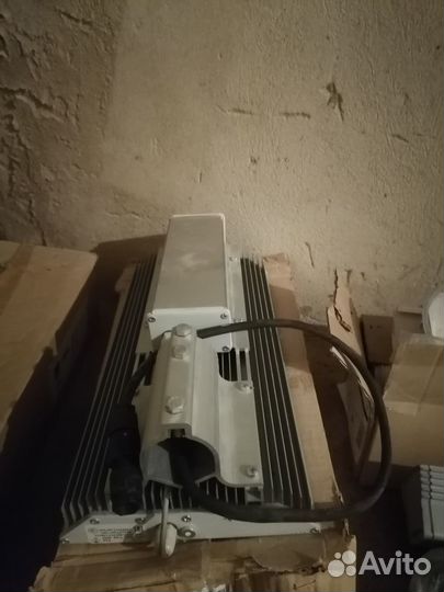 Светильник 100Вт