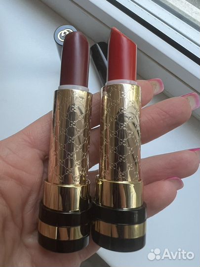 Помада gucci