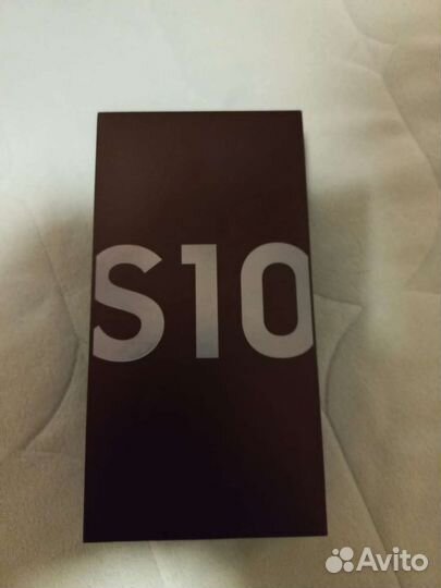 Samsung Galaxy S10, 8/128 ГБ
