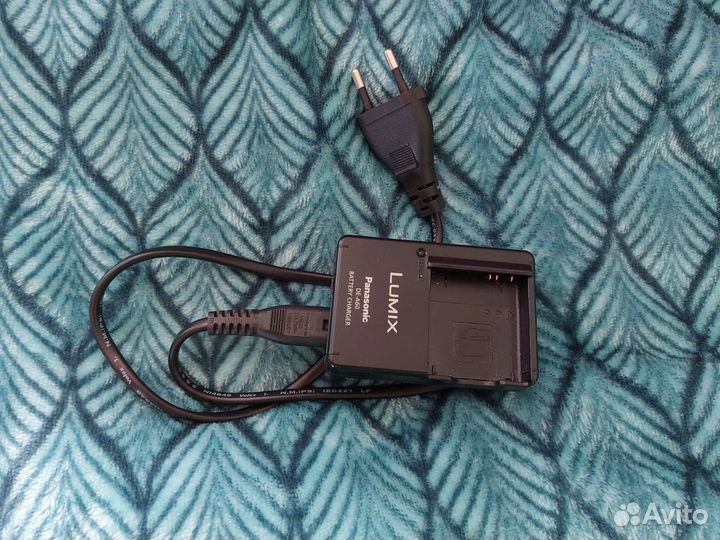 Компактный фотоаппарат Panasonic lumix DMC-FS10