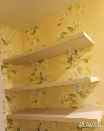Полка настенная навесная