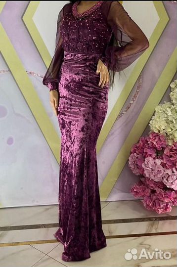 Вечернее платье