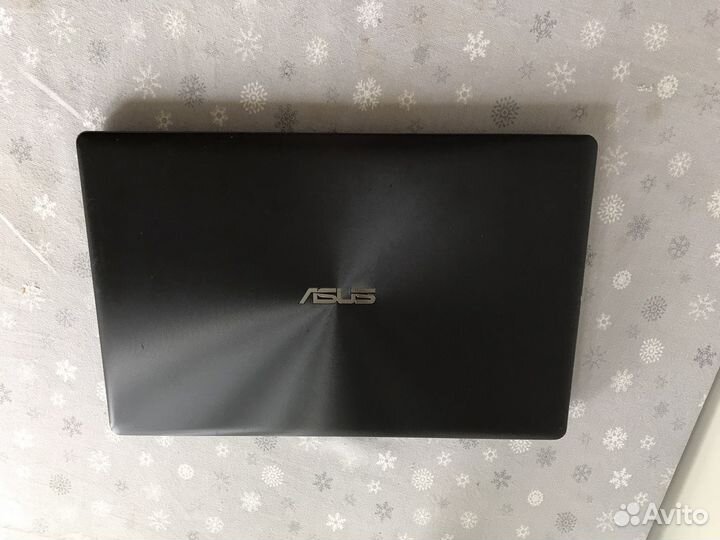 Ноутбук Asus x550c