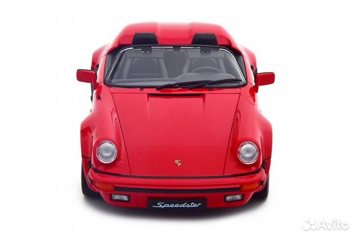 Коллекционная модель автомобиля Porsche 911