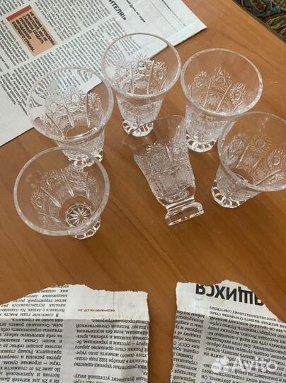 Хрустальные рюмки