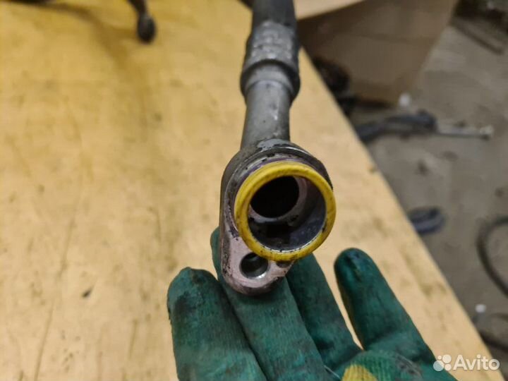 Трубка кондиционера Mercedes-Benz S-Klass седан