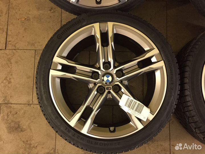 R18 Continental ContiVikingContact 7 225/40, PCD 5x112 DIA 66.6