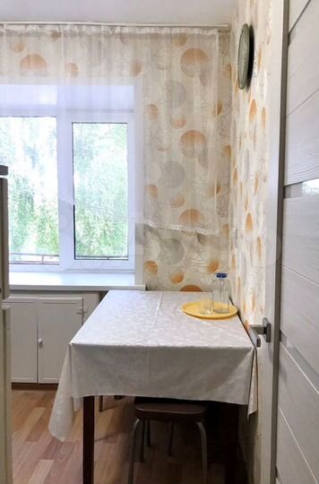 2-к. квартира, 52 м², 5/5 эт.