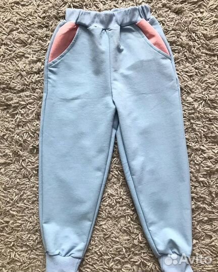 Костюм на девочку новый