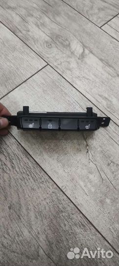 Блок управления подогрева сидений