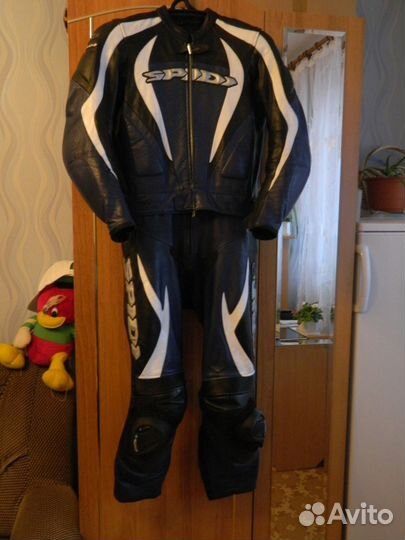 Мотокомбинезон