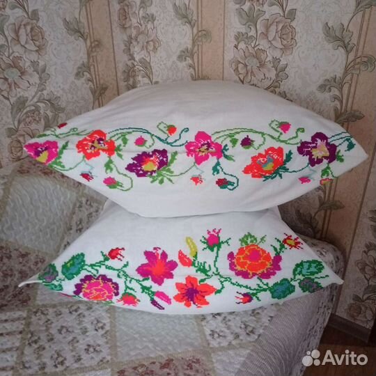 Наволочка ручная вышивка 60-70 годов