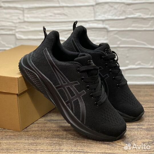 Кроссовки Asics