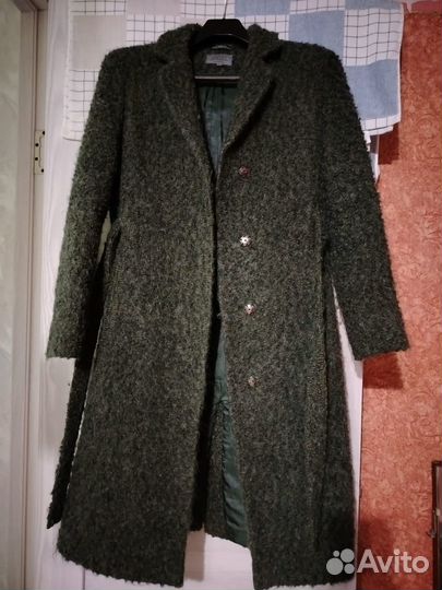 Пальто женское 42 44