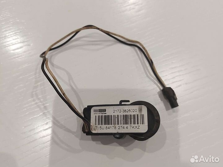 Датчик парковки Лада Приора