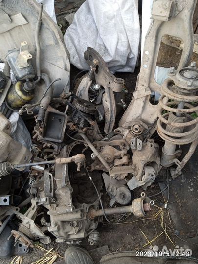 Пластик салона Мазда 626