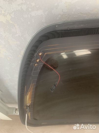 Задний стекло мерседес Е класс 2020 года