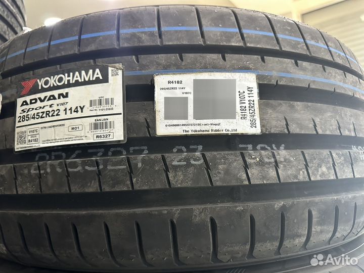 Yokohama Advan Sport V107 285/45 R22 и 325/40 R22 114Y