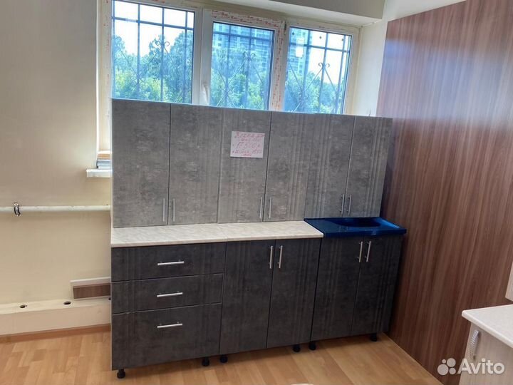 Кухонный гарнитур 1.8