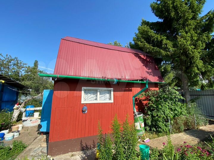 Дом 21 м² на участке 6 сот.