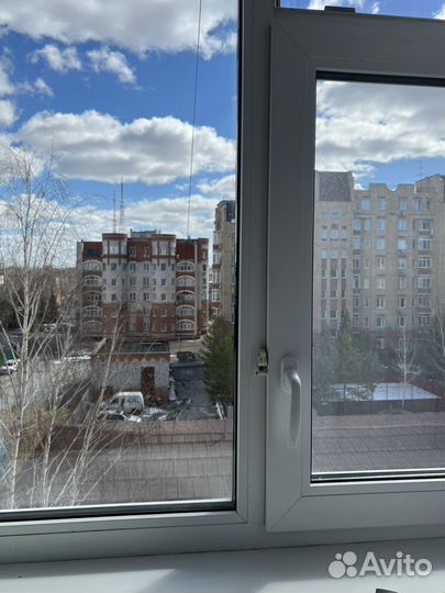 Аренда работа мойщика окон hobot 2S