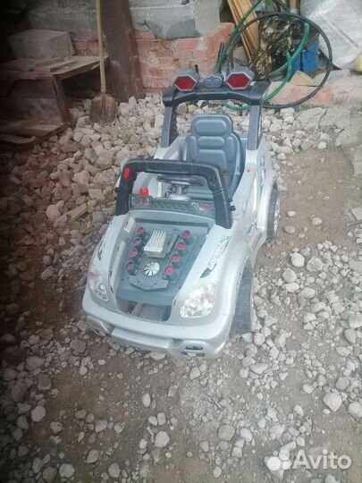 Детский электромобиль