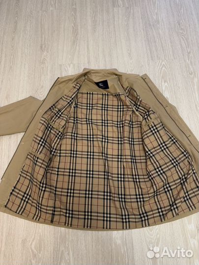 Плащ Burberry