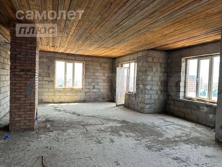 3-к. квартира, 98 м², 10/10 эт.