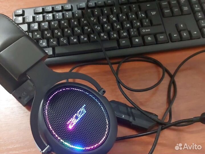 Игровые наушники с микрофоном