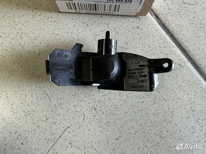 Повторитель в зеркало левый Шкода Рапид Rapid