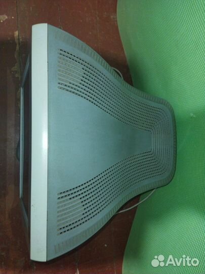 Монитор для компьютера flatron F700B