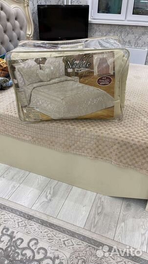 Покрывало на кровать