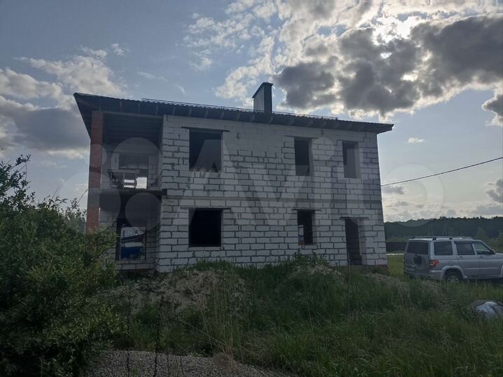 Дом 200 м² на участке 10 сот.