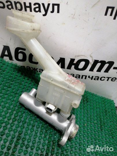 Главный тормозной цилиндр Nissan Primera P12