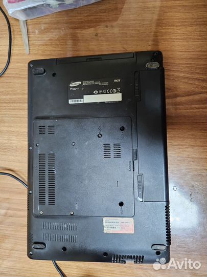 Ноутбук Samsung R425