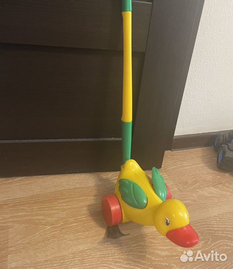 Каталка детская утка