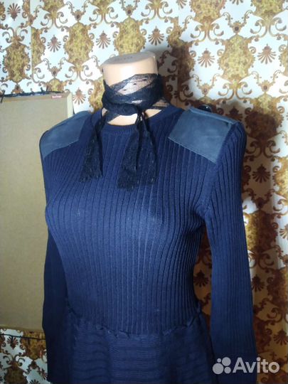 Платье Red Valentino S