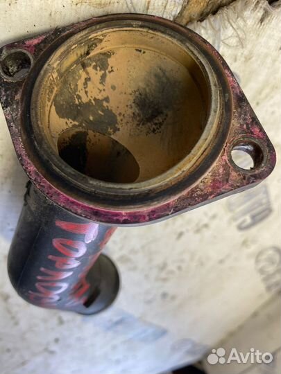 Крышка термостата Volkswagen Golf 4